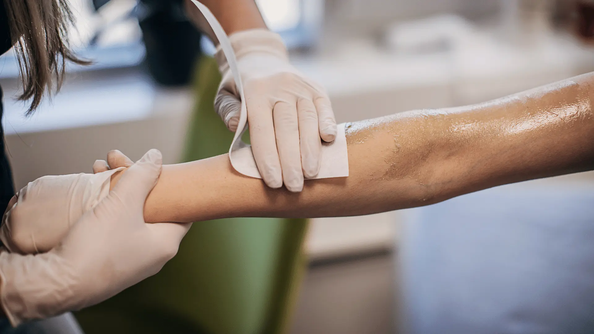 Depilación de Brazos Completos